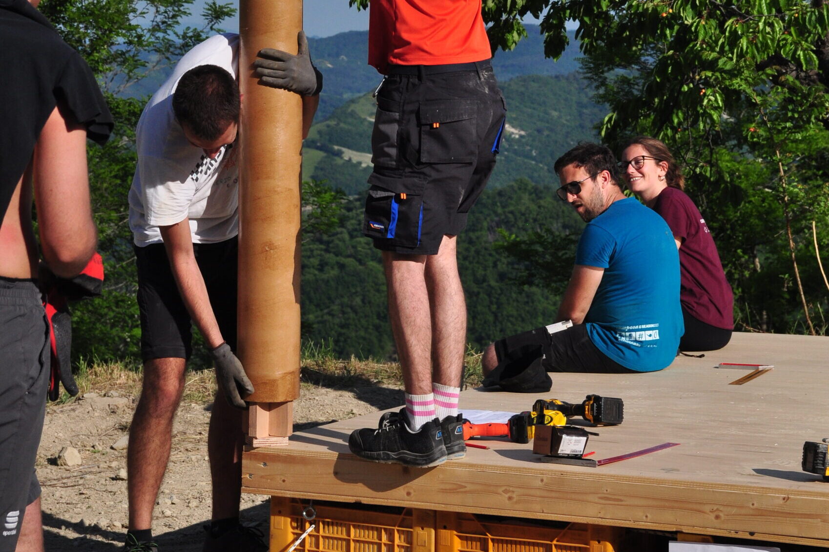 04. Paper Tubes pillars
